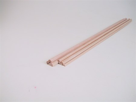 Halvrundstav, björk  12 x 6 mm